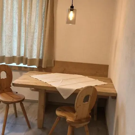 Birklstueberl Restaurant Und * 蒂罗尔-泽费尔德